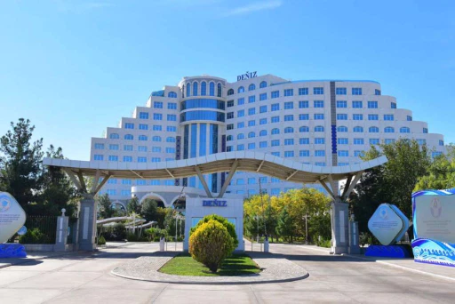 Lazy load source